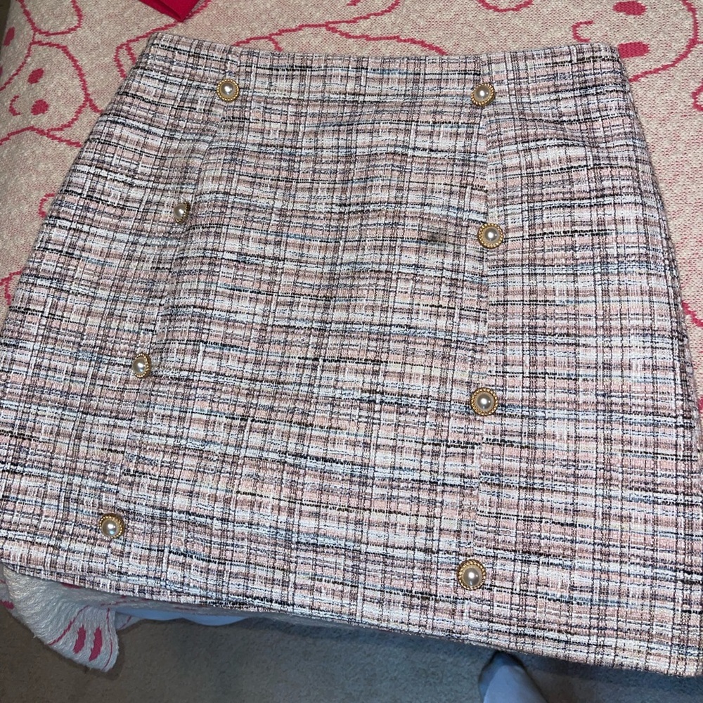 Pink tweed button detail skirt